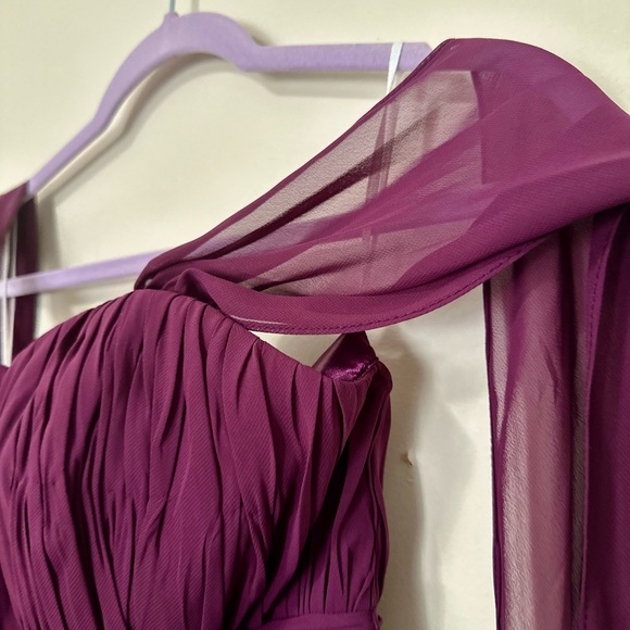 Prom/formal Gown Size Small - Picture 6 of 9